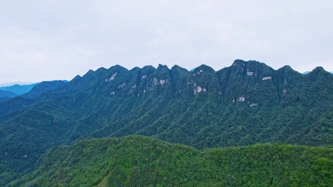 九顶山自然风光