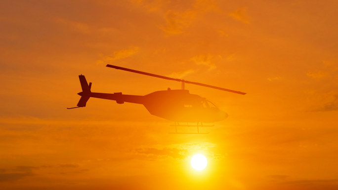 4K 夕阳下的直升飞机剪影