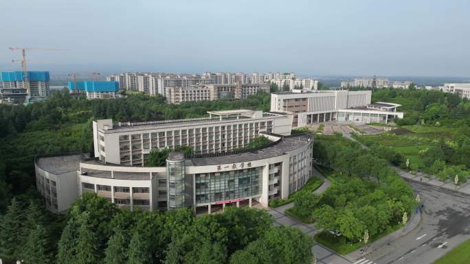 西安财经大学长安校区校园环境空景航拍4