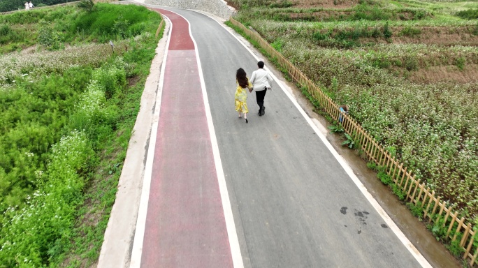 美女香车 女神 石油战袍 女短剧战神