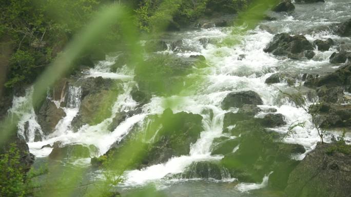 自然环境绿色生态大自然河流流水山涧溪流