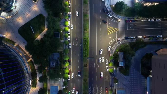 垂直俯拍街道十字路口夜景 南宁街景