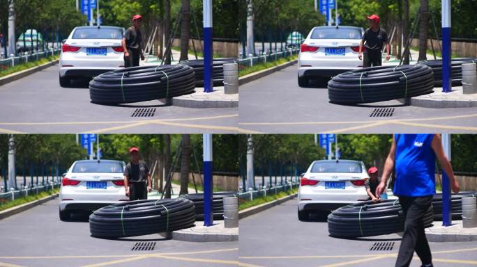 大夏天粗电缆工人辛苦