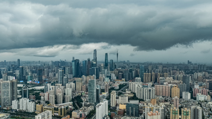 广州天际线台风暴雨01