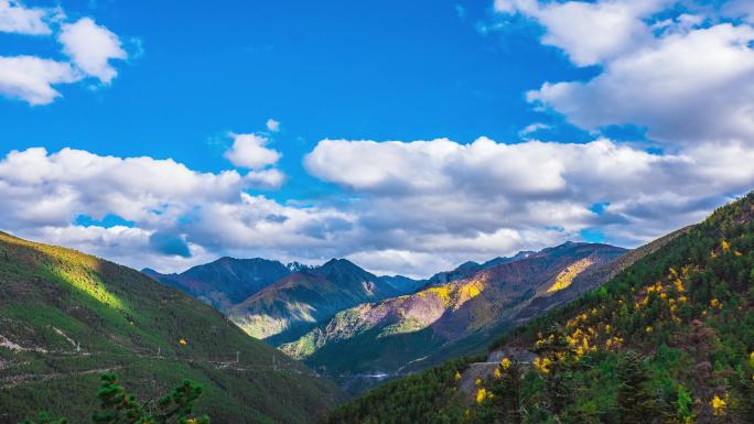 稻城·俄初山