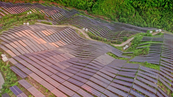 山顶太阳能 光伏基地