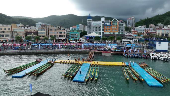 深圳大鹏端午节海上龙舟比赛