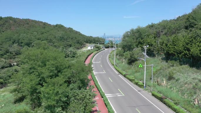 海滨公路飞向城市航行贸易繁忙