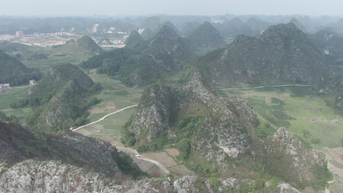 log模式航拍山区乡村岩石山体