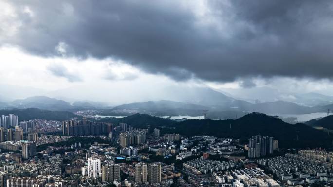 航拍延时-深圳梧桐山积雨云暴风雨金融风暴