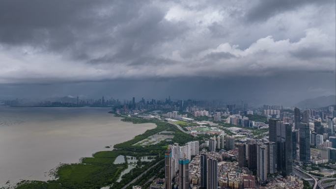 4K原创深圳湾阴天暴雨来临航拍延时