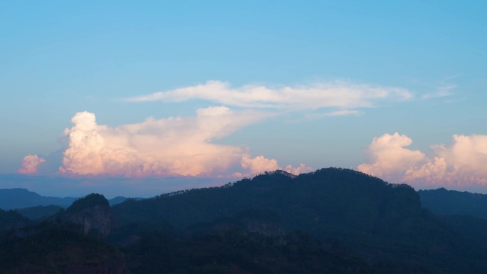 武夷山日落延时山峰云朵晚霞唯美自然风光景