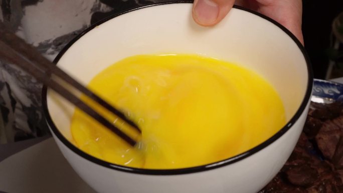 平底锅炒鸡蛋 (2)