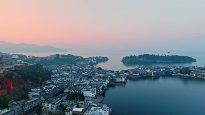 双廊苍洱大道日出大理洱海美景航拍延时