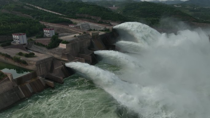 黄河小浪底调水调沙