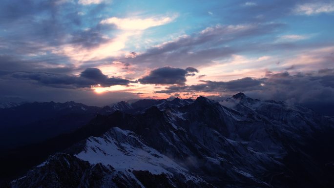 雪山