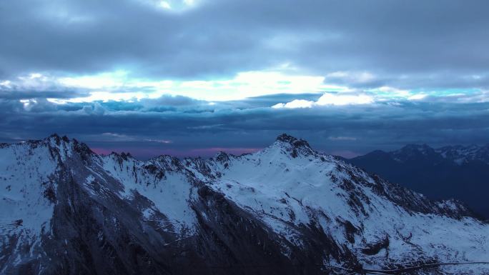 雪山