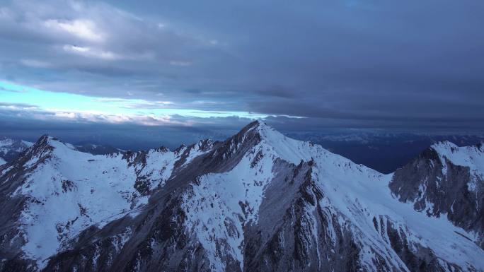 雪山