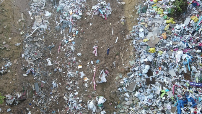 城市垃圾脏乱差环境污染