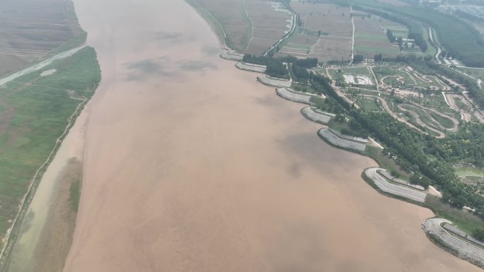 黄河大堤航拍2