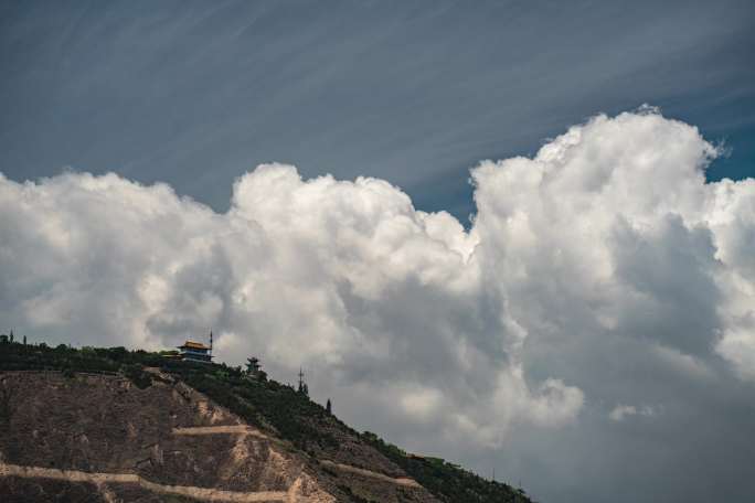 8K兰山三台阁城堡云风起云涌延时摄影