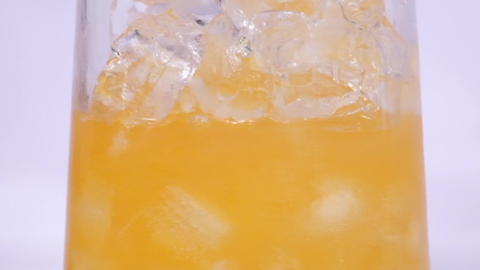 [1080P]倒橙汁饮料