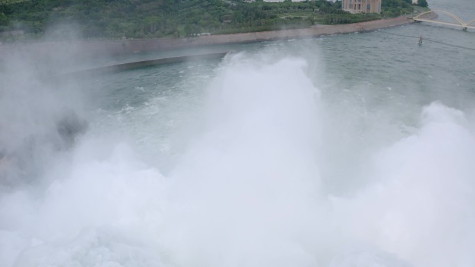 气壮山河 | 黄河小浪底调水调沙