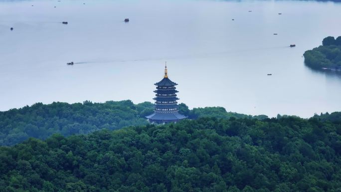 清晨航拍杭州西湖雷峰塔