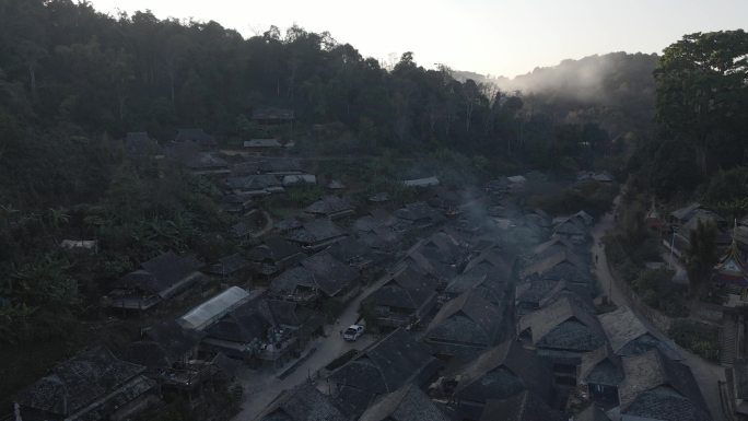 景迈山 云海 村寨 村庄 少数民族 茶农