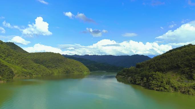 4K 航拍萍乡芦溪山口岩水库森林山青水秀