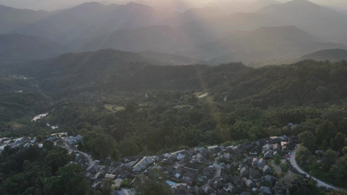 景迈山 村庄 日出 茶林 早晨 光线