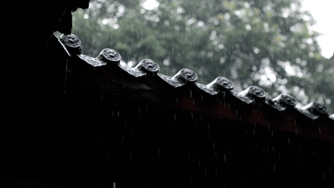 下雨天屋檐雨滴禅意空镜