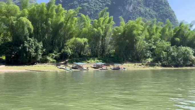 桂林山水 人在画中游