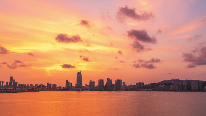 珠海仁恒滨海天际线日转夜延时4K