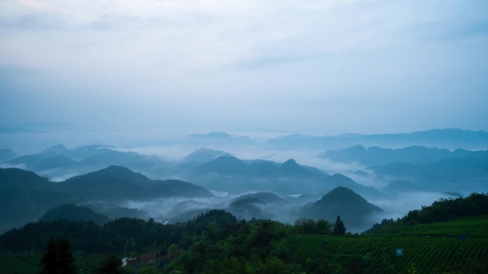 大山云海日出