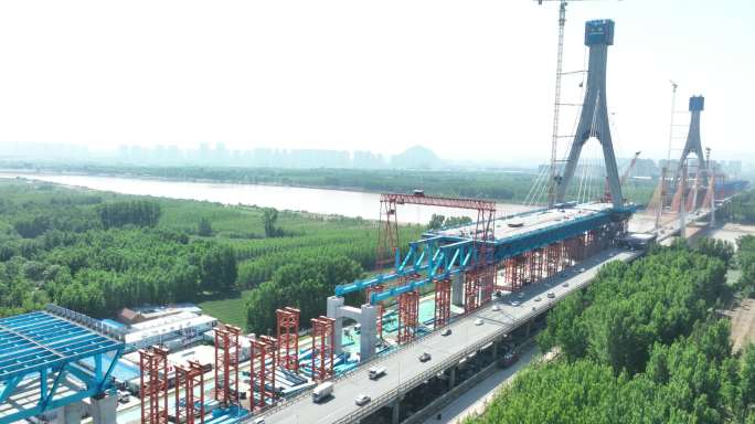 5K原素材-航拍建设中的黄河公路复线大桥