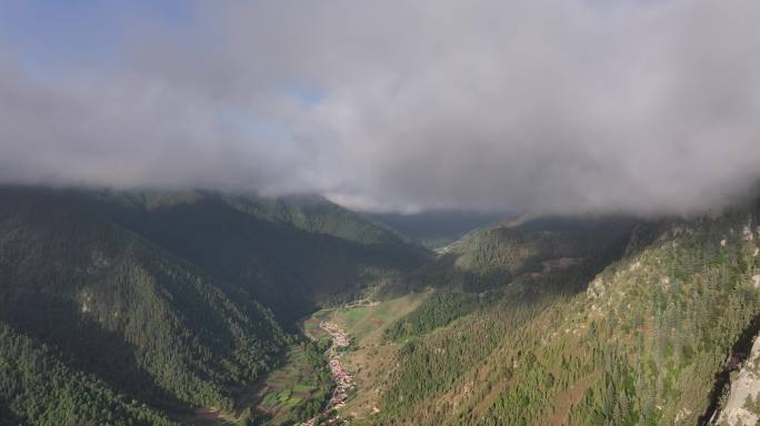 互助 自然风光  航拍 海东市 十二盘