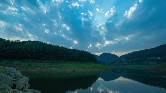 大山里的风景