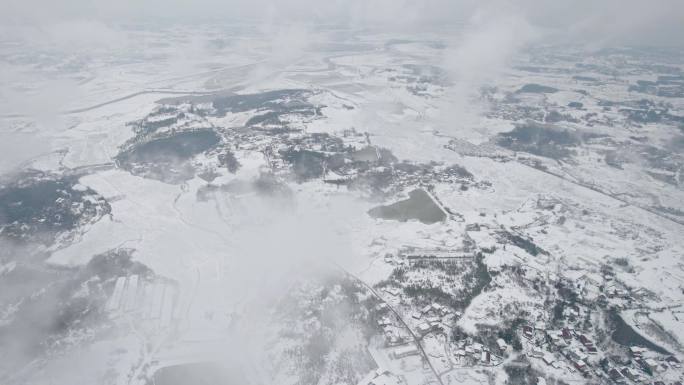 高空航拍雪景