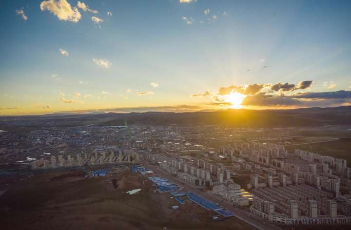 西藏那曲市区航拍延时