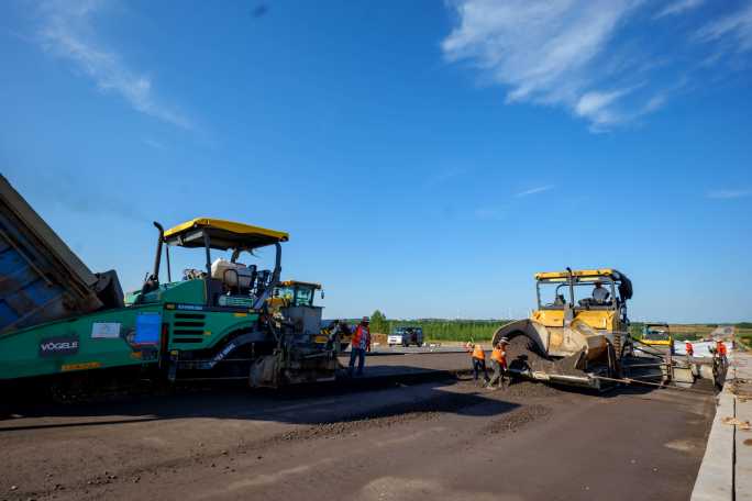 道路施工延时 修高速延时 工地延时