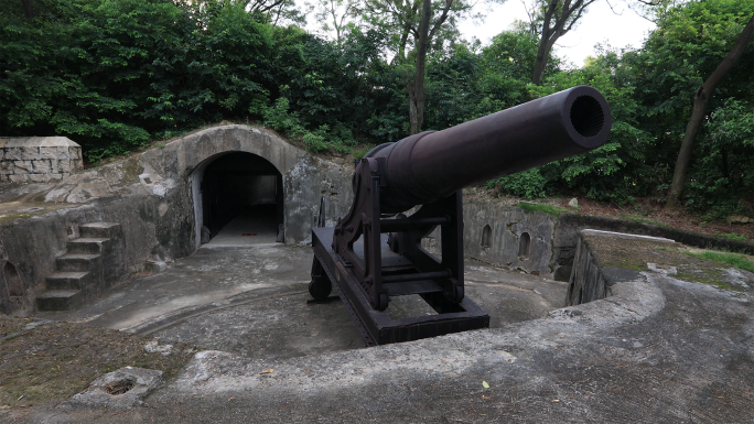 广州南沙区虎门炮台旧址蒲州山炮台2号炮台