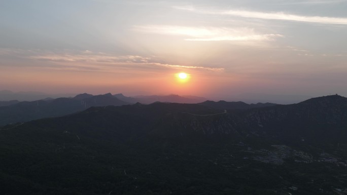 大山日出日落夕阳晚霞航拍