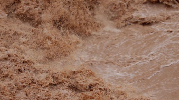 洪水黄河河水泛滥波涛汹涌空镜惊心动魄