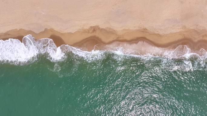 沙滩海浪