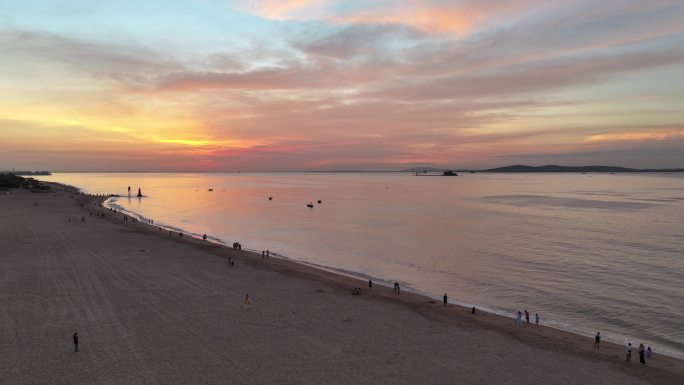 海边沙滩日出朝霞