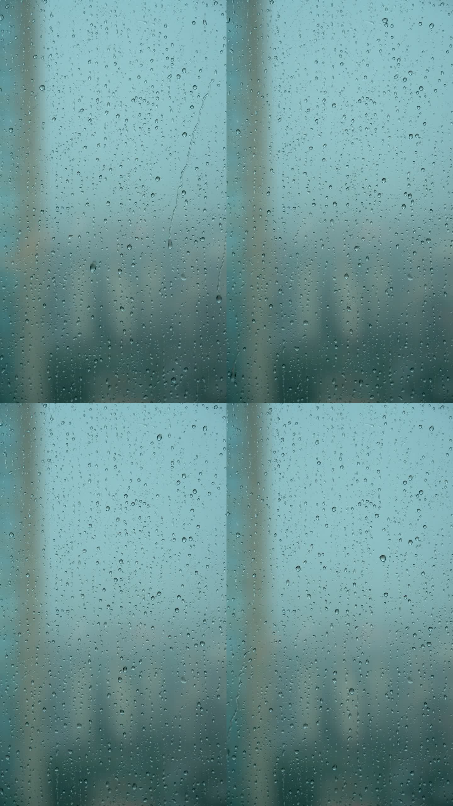 雨天窗户上的雨滴