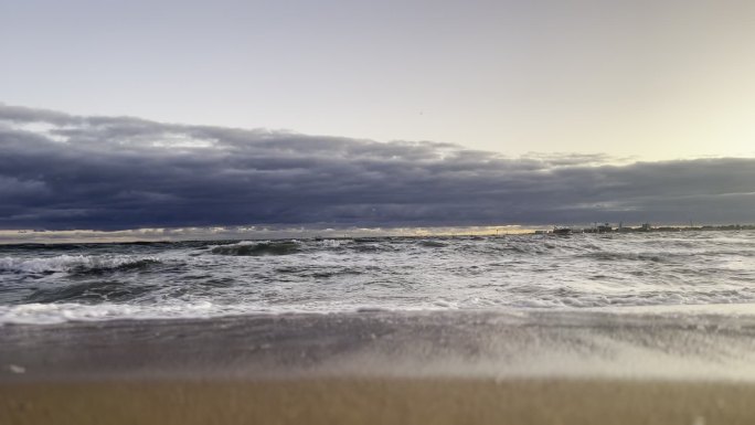 澳大利亚墨尔本傍晚大海空镜