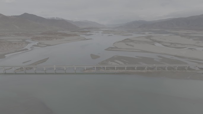 西藏山南扎囊特跨江大桥航拍