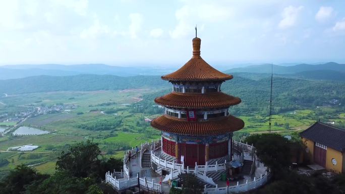 鸡笼山乡村旅游和县景区山水秀美